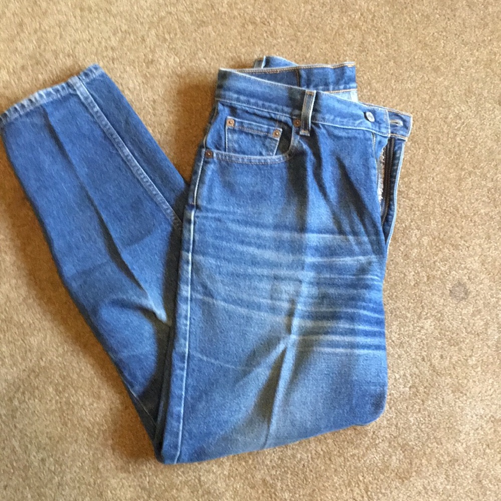 Vintage Levi mom jeans